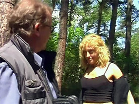 Old fart fucking a young girl