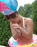 Seventeenlive chat model