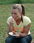 Seventeenlive chat model